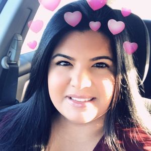 Meet your Posher, Cynthia